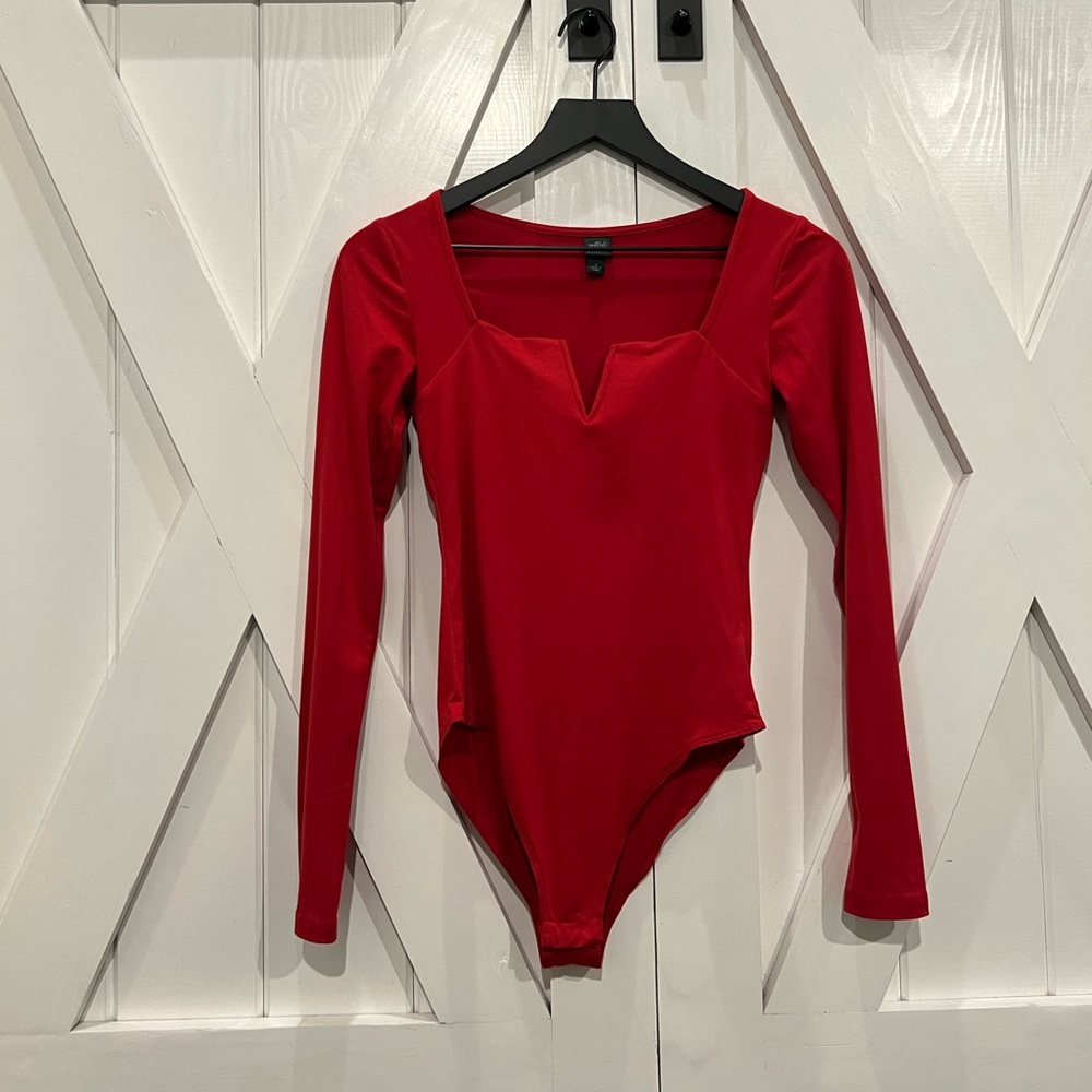 BODYSUIT